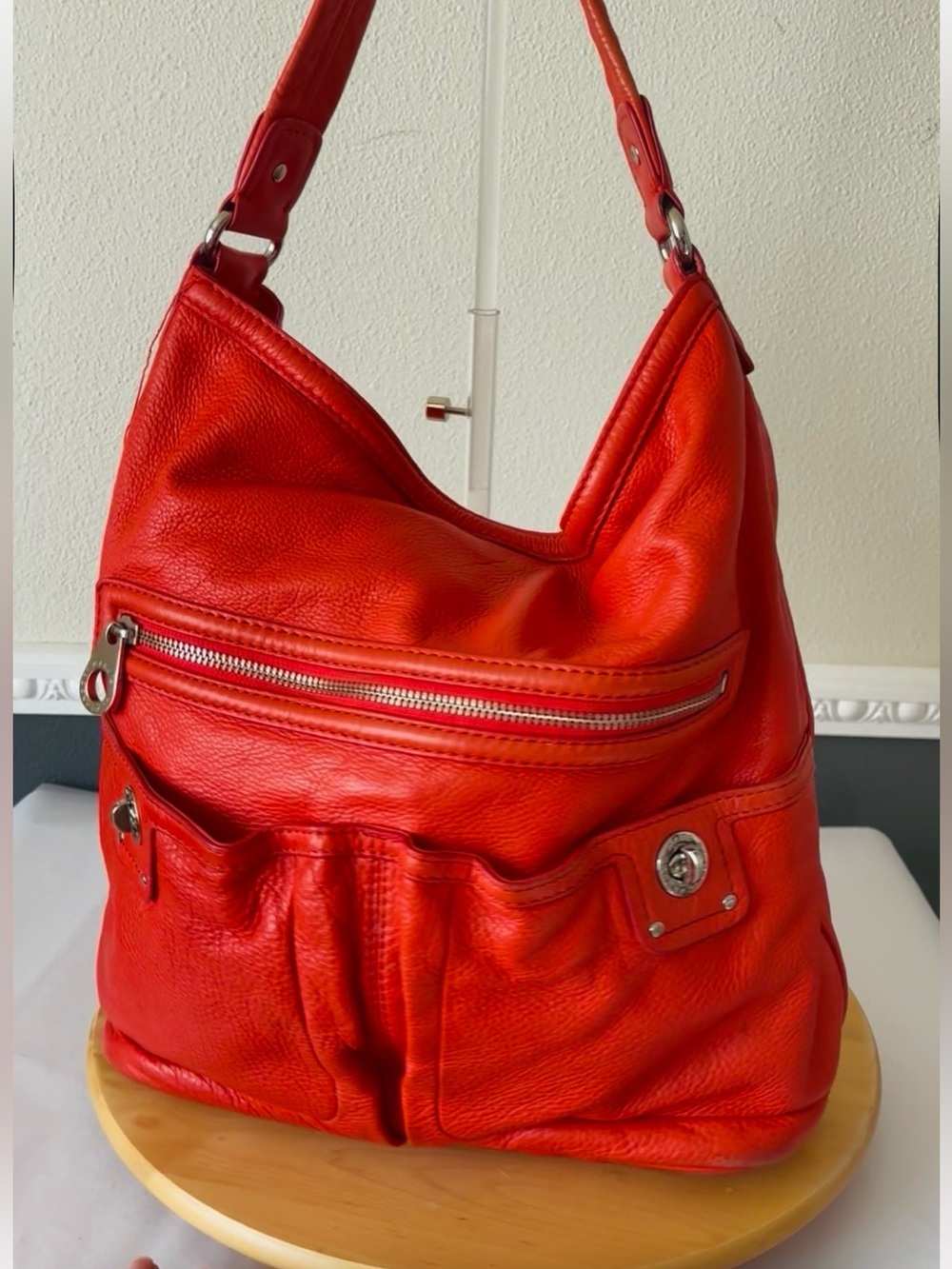 Marc By Marc Jacobs Red Leather Shoulder Bag with Logo Lining
